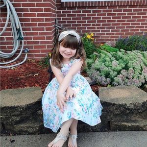 Girls 5t Laura Ashley (3x$10/$25)